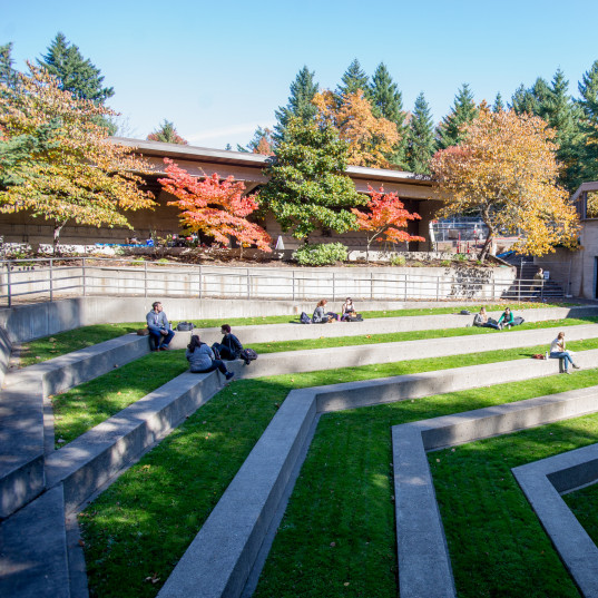 Law campus amphitheatre