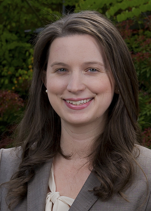 Lora Dunn