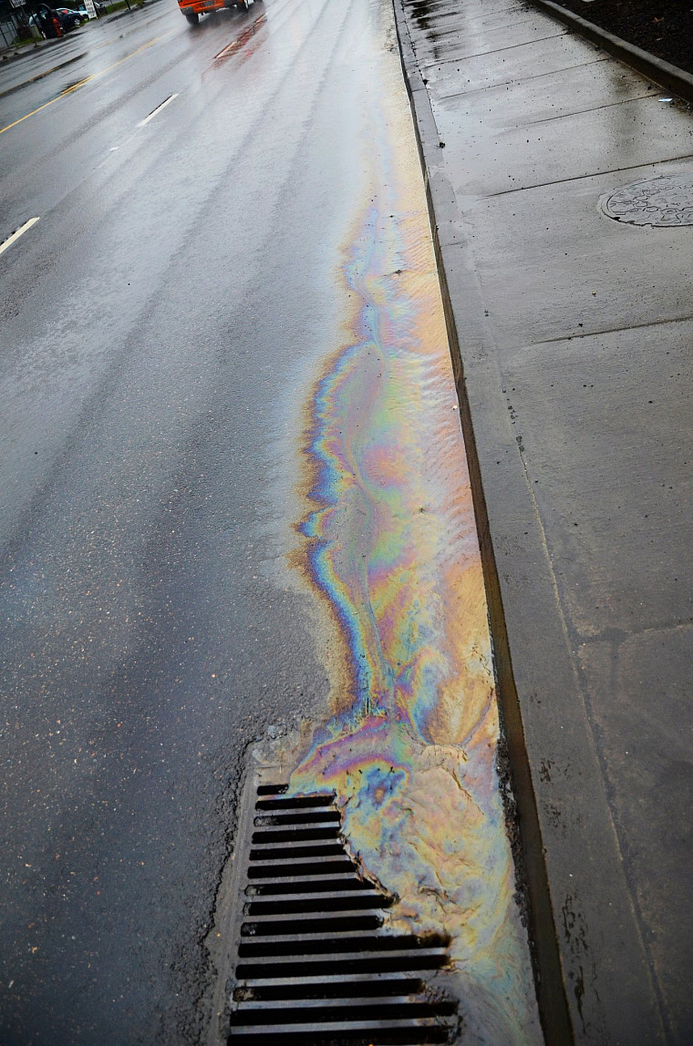 Stormwater pollution flowing off of a scrap yard in NE Portland